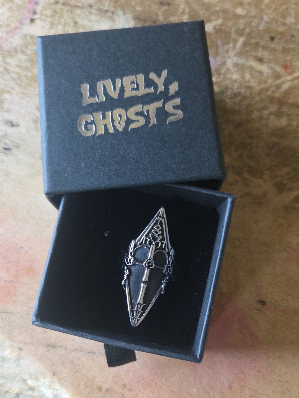 Lively Ghosts Wraithstone Ring - Picture 3 of 6